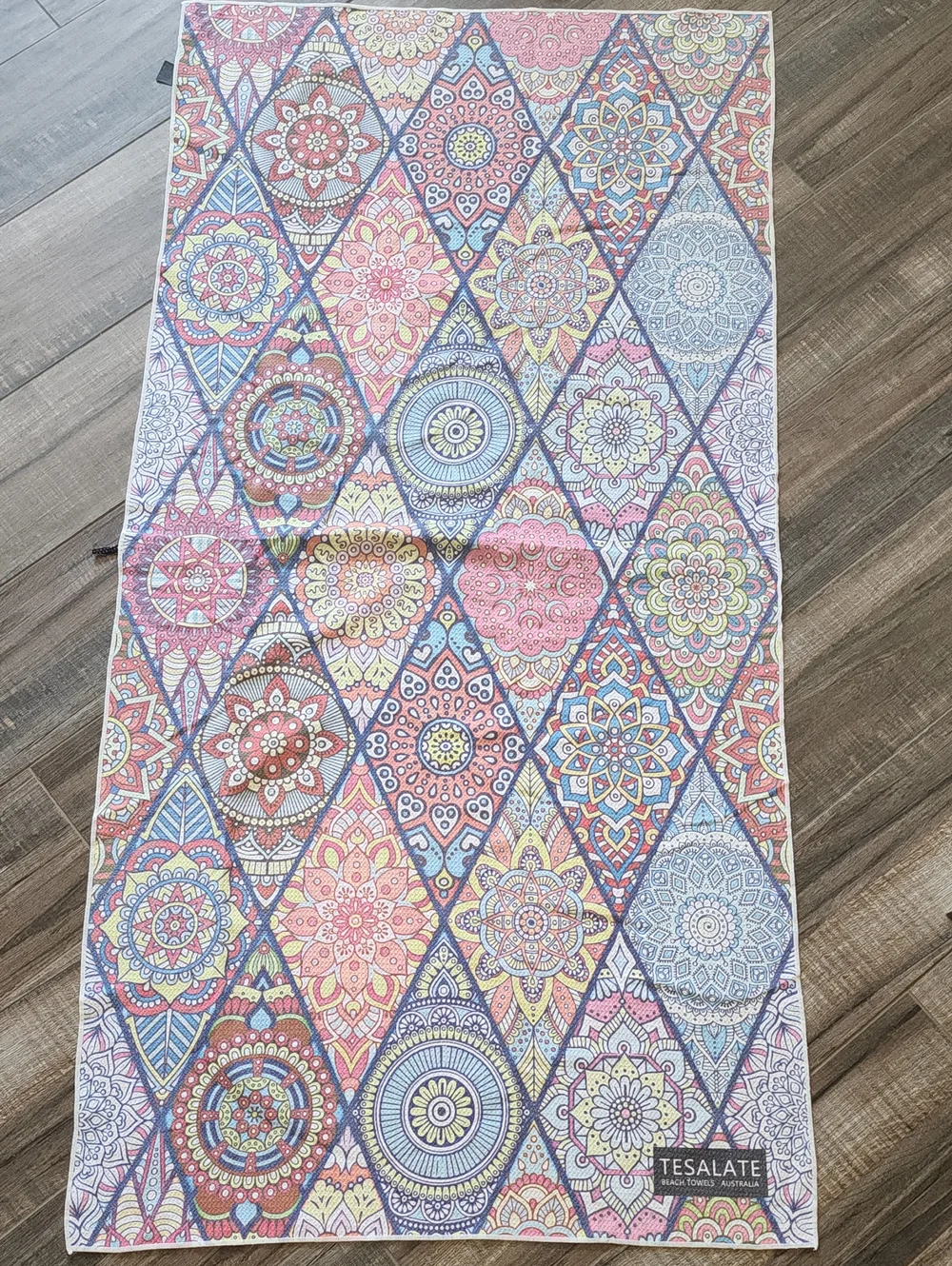 Tesalate Australlia Antibacterial Sand Free Beach Towel